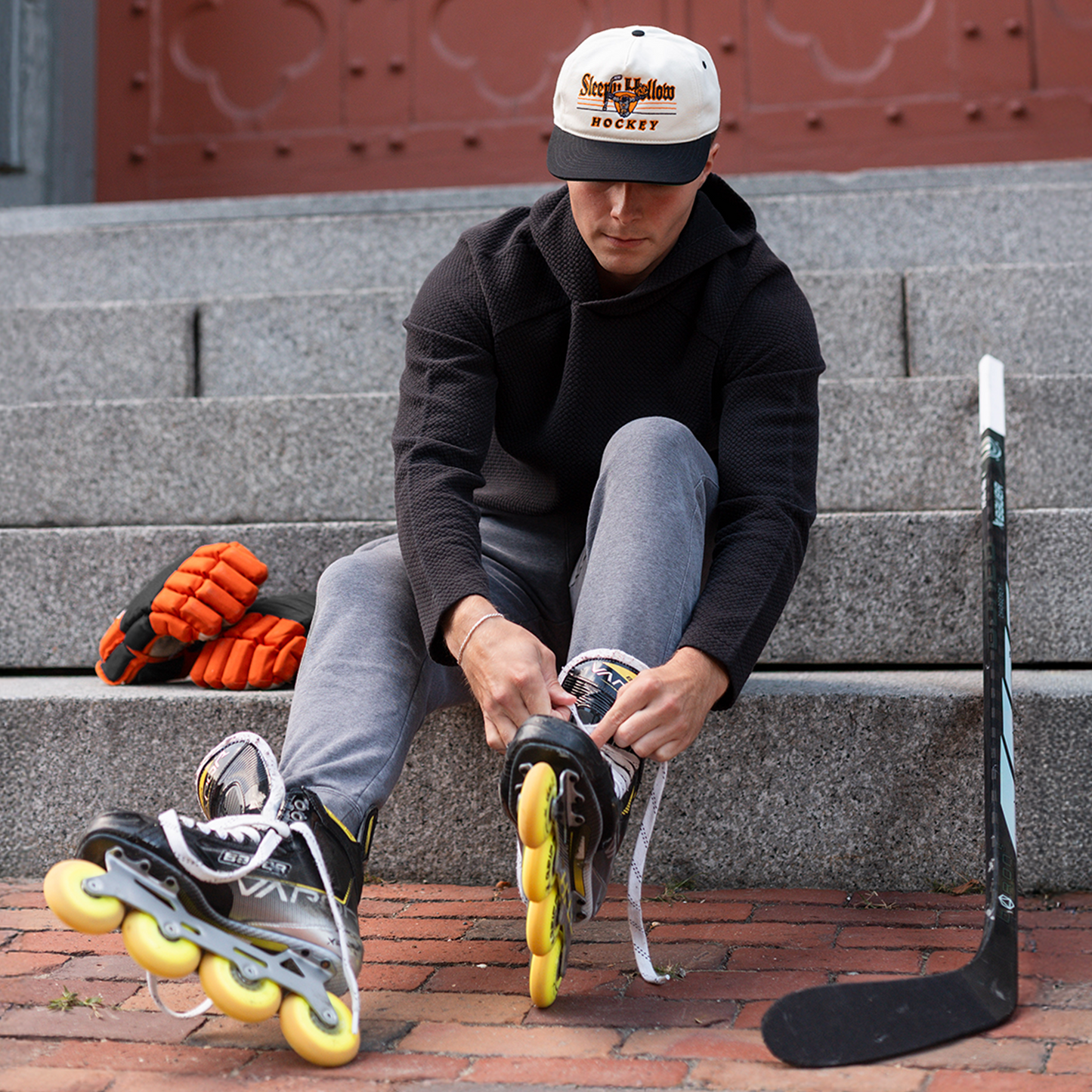 Sleepy Hollow Hockey Snapback: Cream