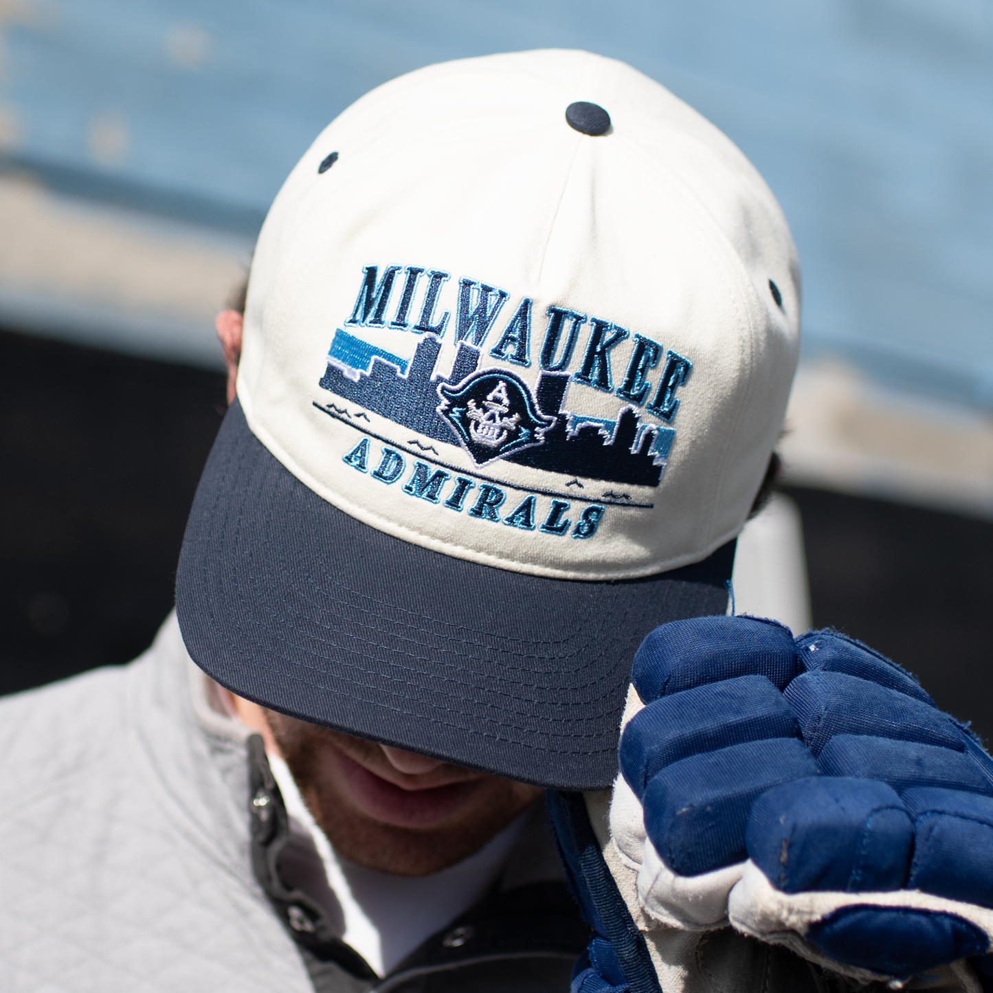 Milwaukee Admirals Snapback: Cream