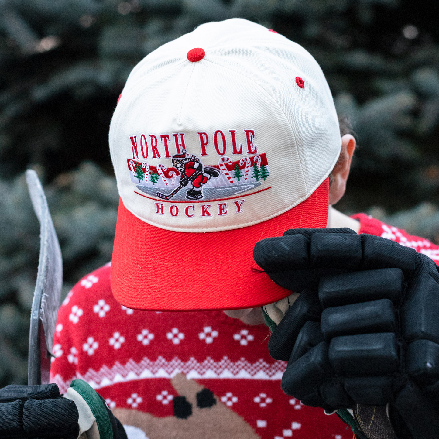 North Pole Hockey Snapback: Cream/Red