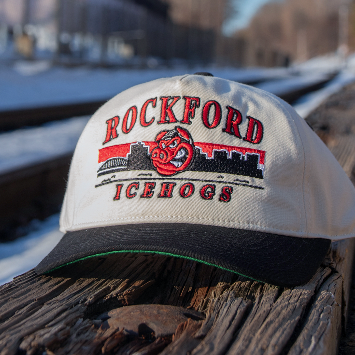 Rockford IceHogs Snapback: Cream