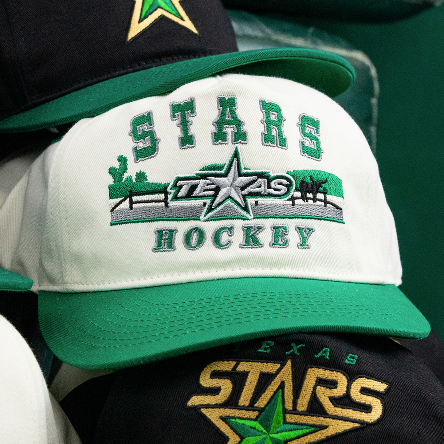 Texas Stars Snapback: Cream