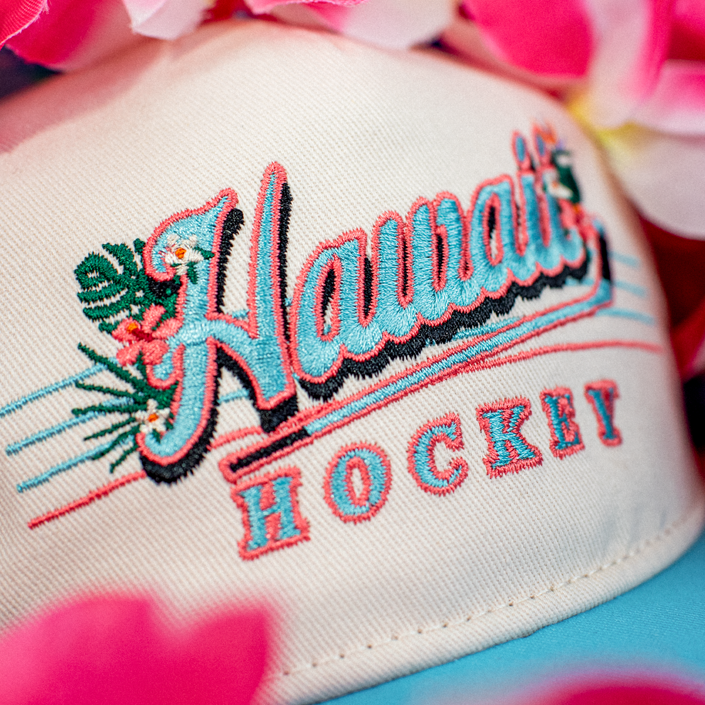 Hawaii Hockey Snapback: Cream