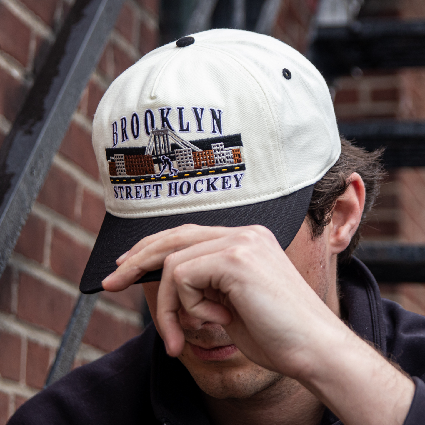 Brooklyn Street Hockey Snapback: Cream