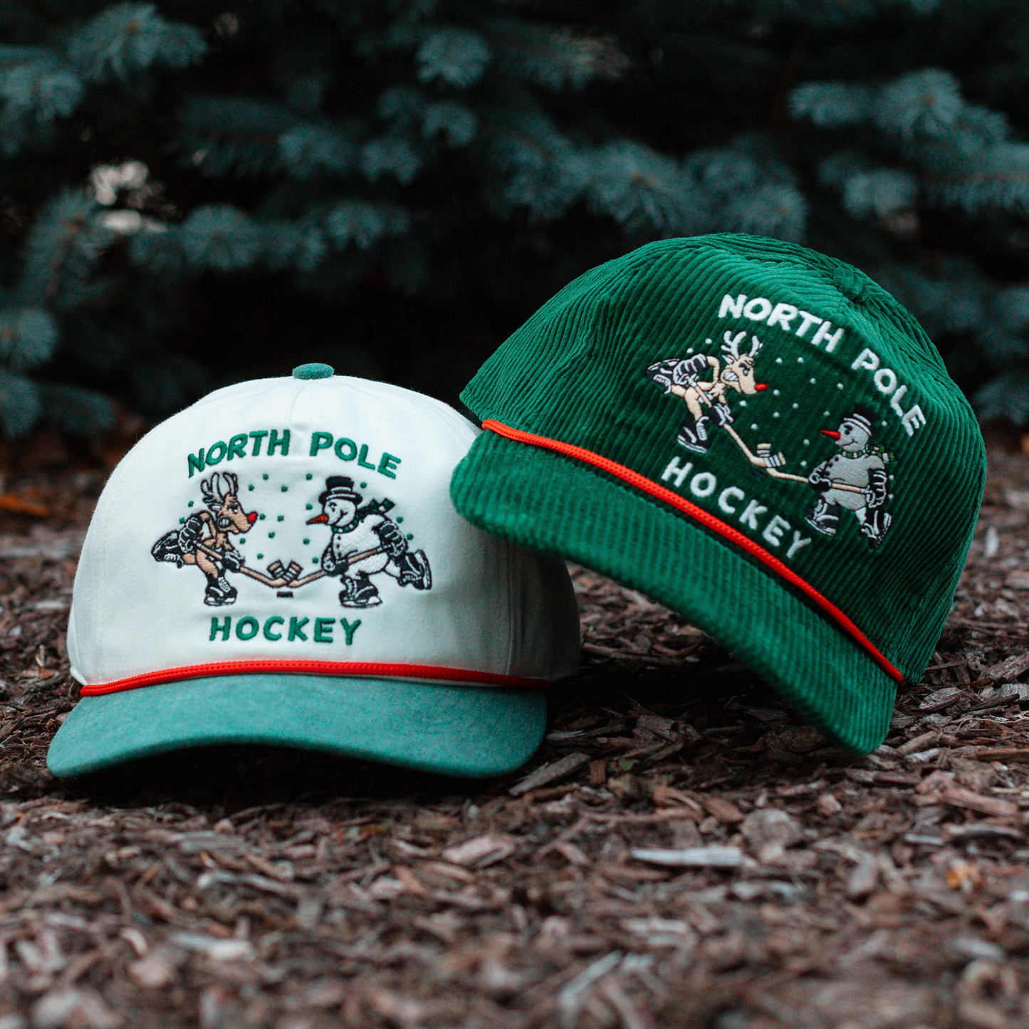 North Pole Face-Off Snapback: Cream