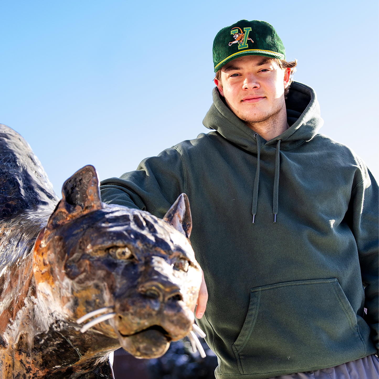 Vermont Catamounts Snapback: Corduroy