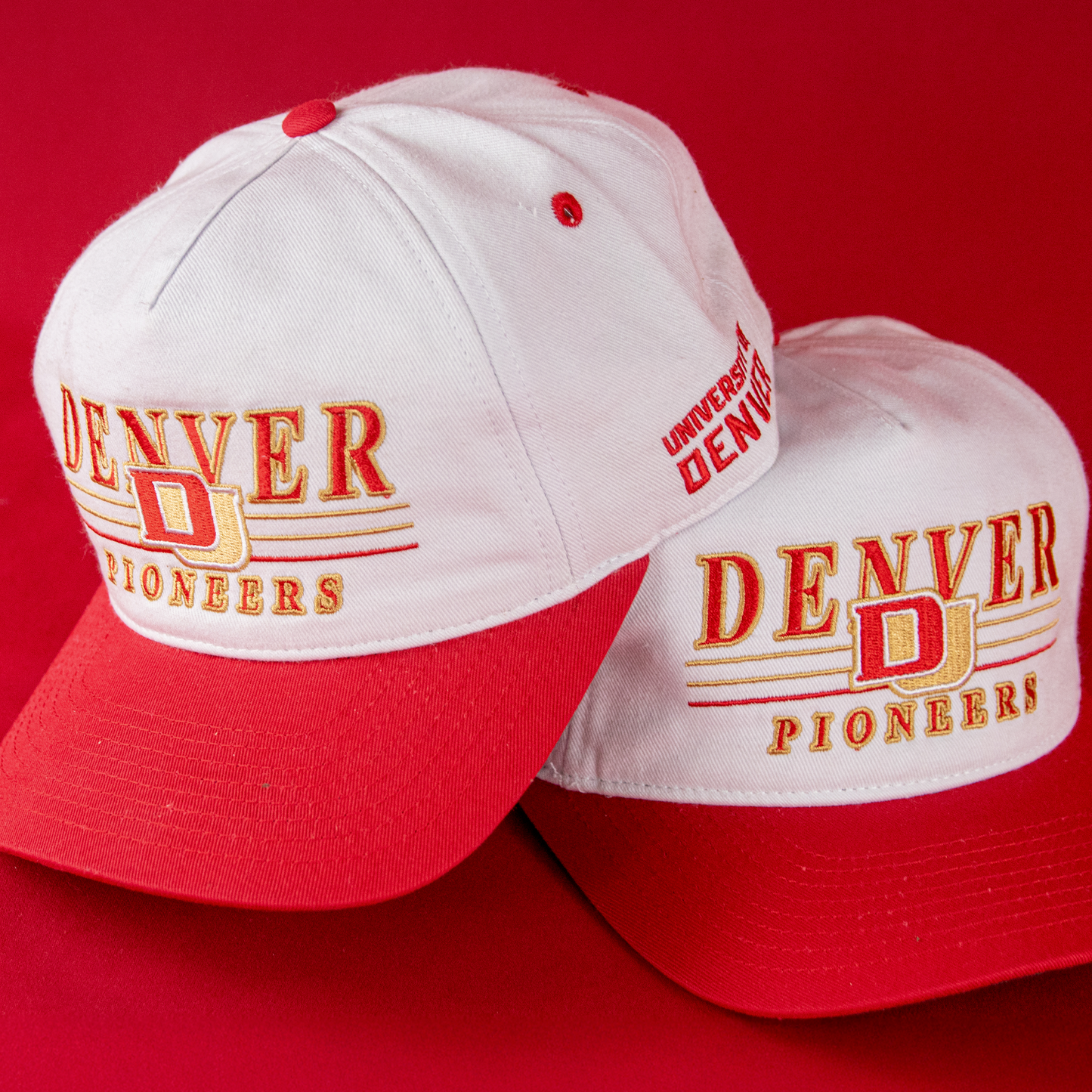 Denver Pioneers Snapback: White/Crimson