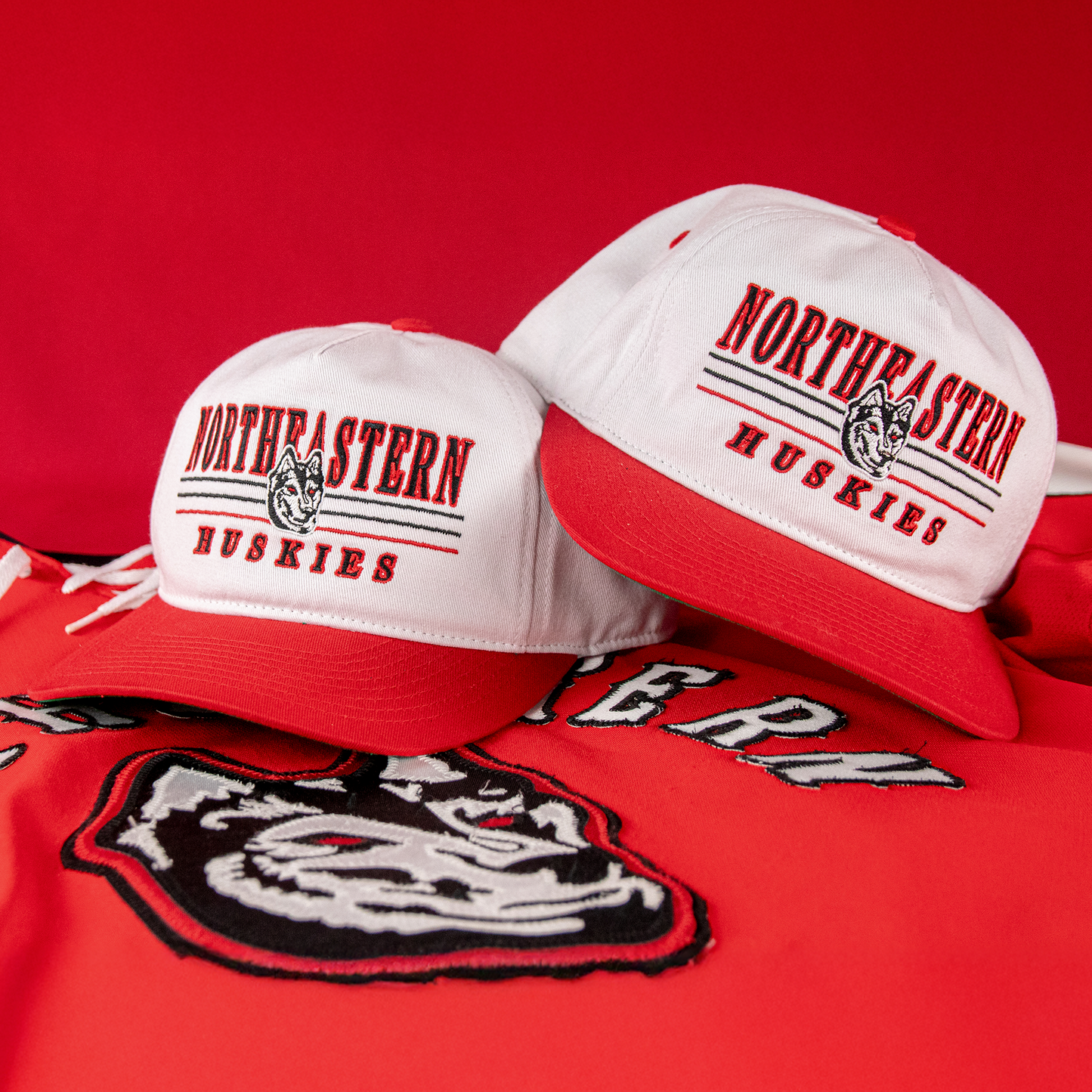 Northeastern Huskies Snapback: White/Red