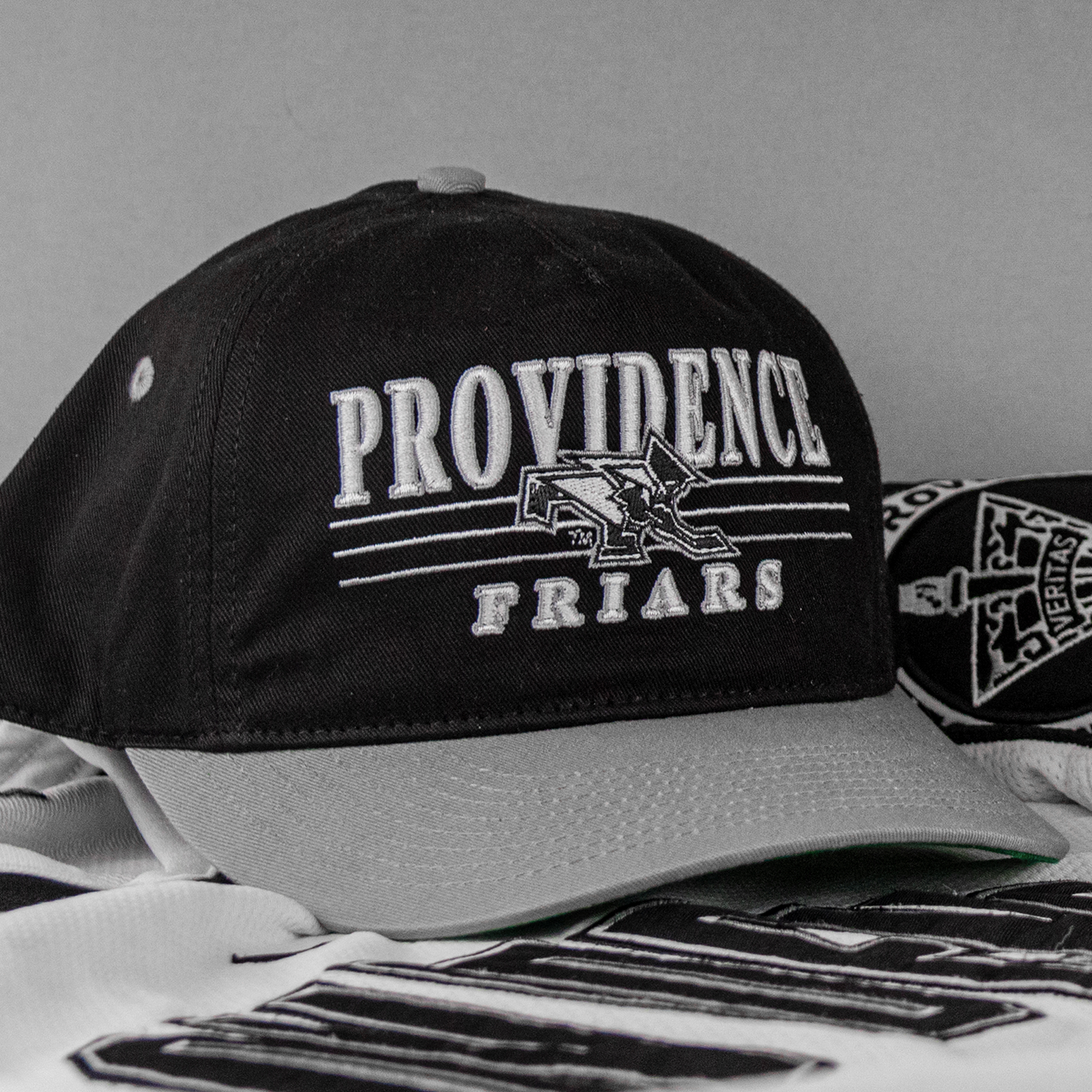 Providence College Friars Snapback: Black/Gray